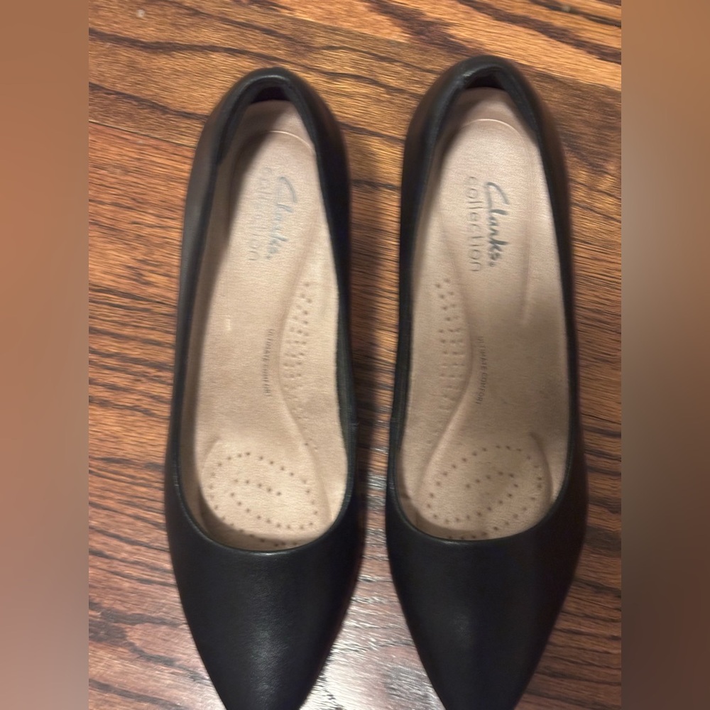 Clarks Classic Kataleyna Gem Pump - image 2